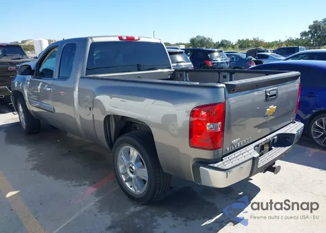 2013 Chevrolet Silverado 1500 Lt z USA, uszkodzony, nr VIN 1GCRCSE04DZ297973